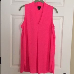 Sleeveless sheer top!